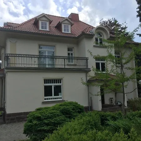 Residenz Im Park Apartment Friedrichroda Exterior photo