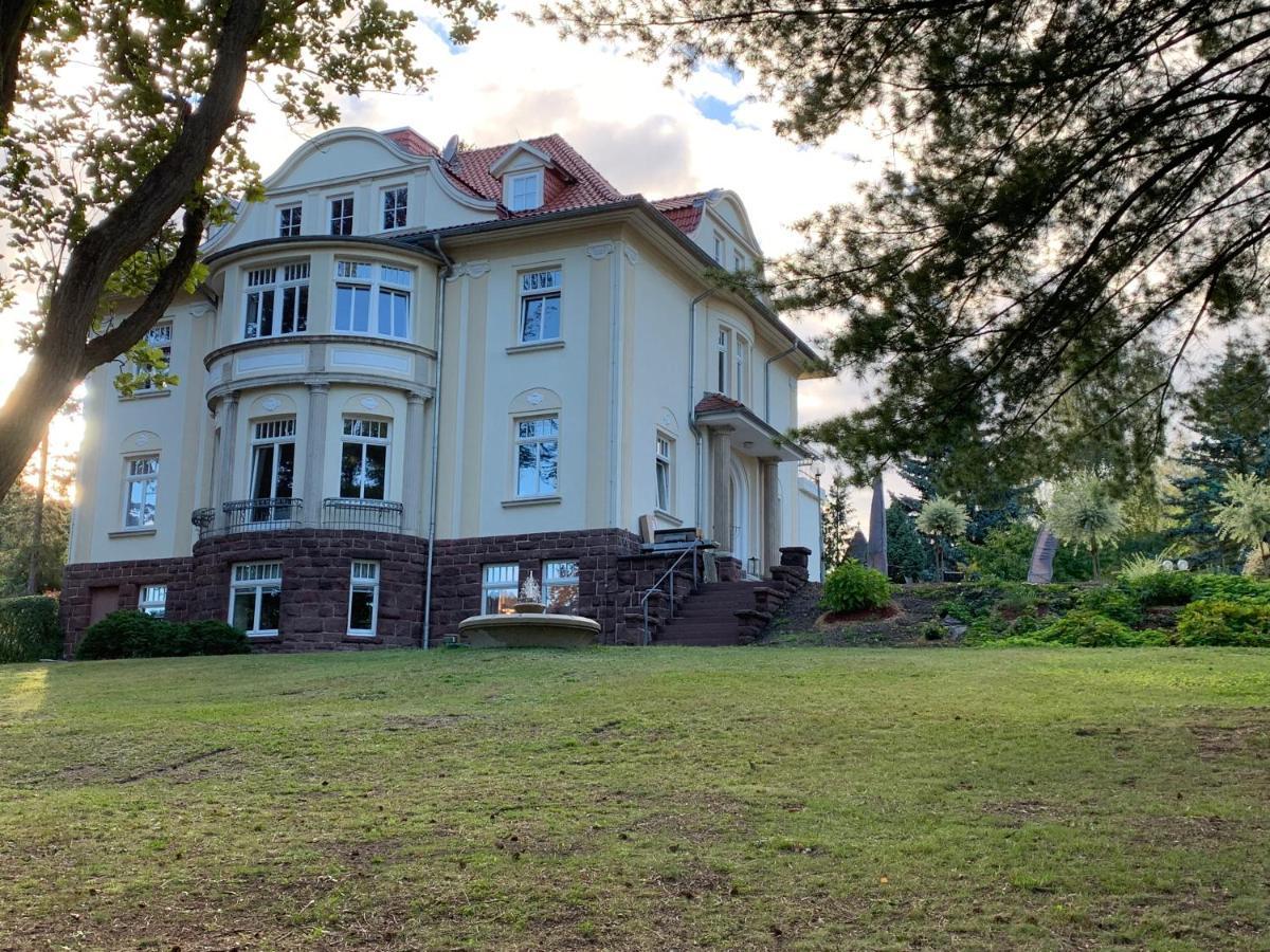 Residenz Im Park Apartment